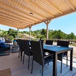 Dragon Bay - Falkor Holiday home Drage