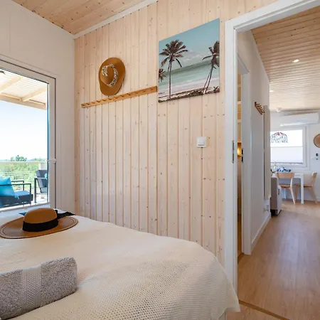 Dragon Bay - Falkor Holiday home Drage